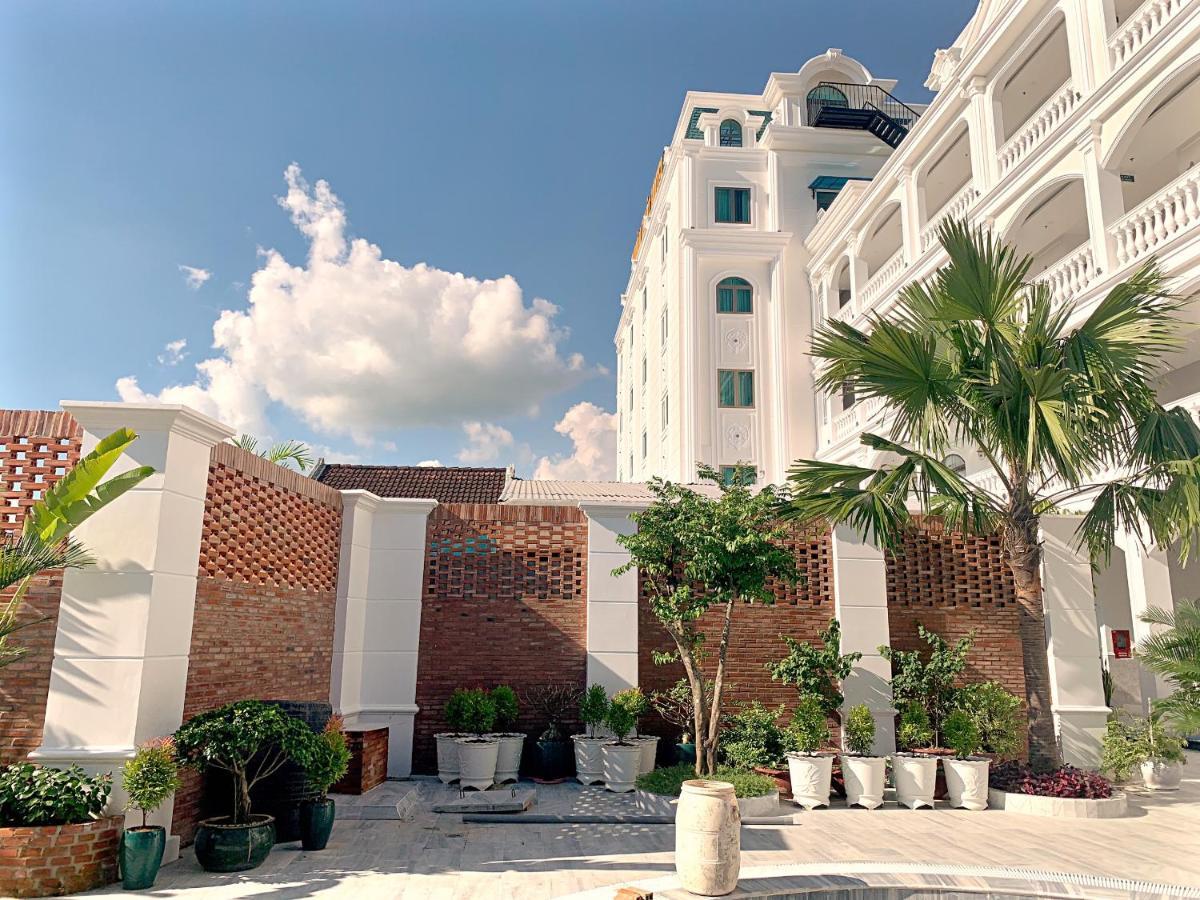 Thuan Phat Hotel Soc Trang Extérieur photo