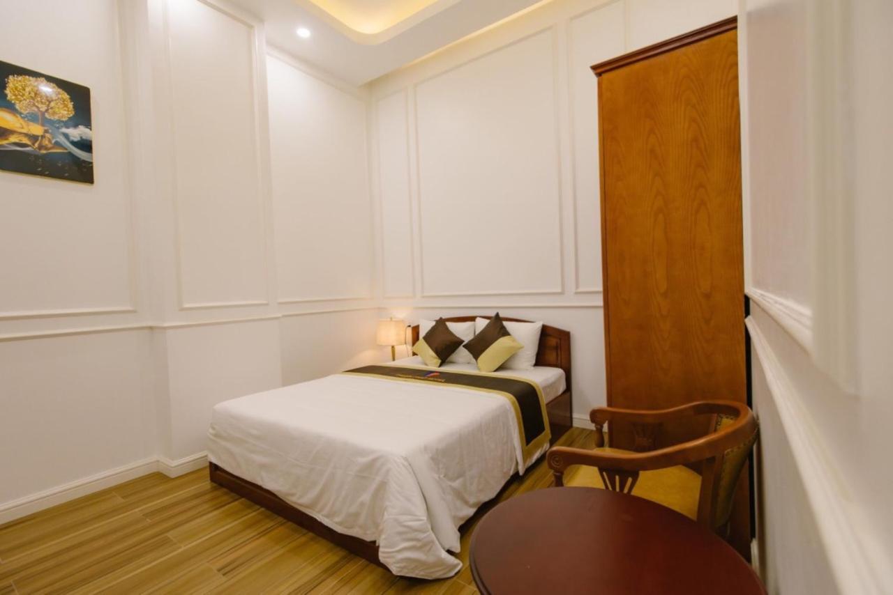 Thuan Phat Hotel Soc Trang Extérieur photo